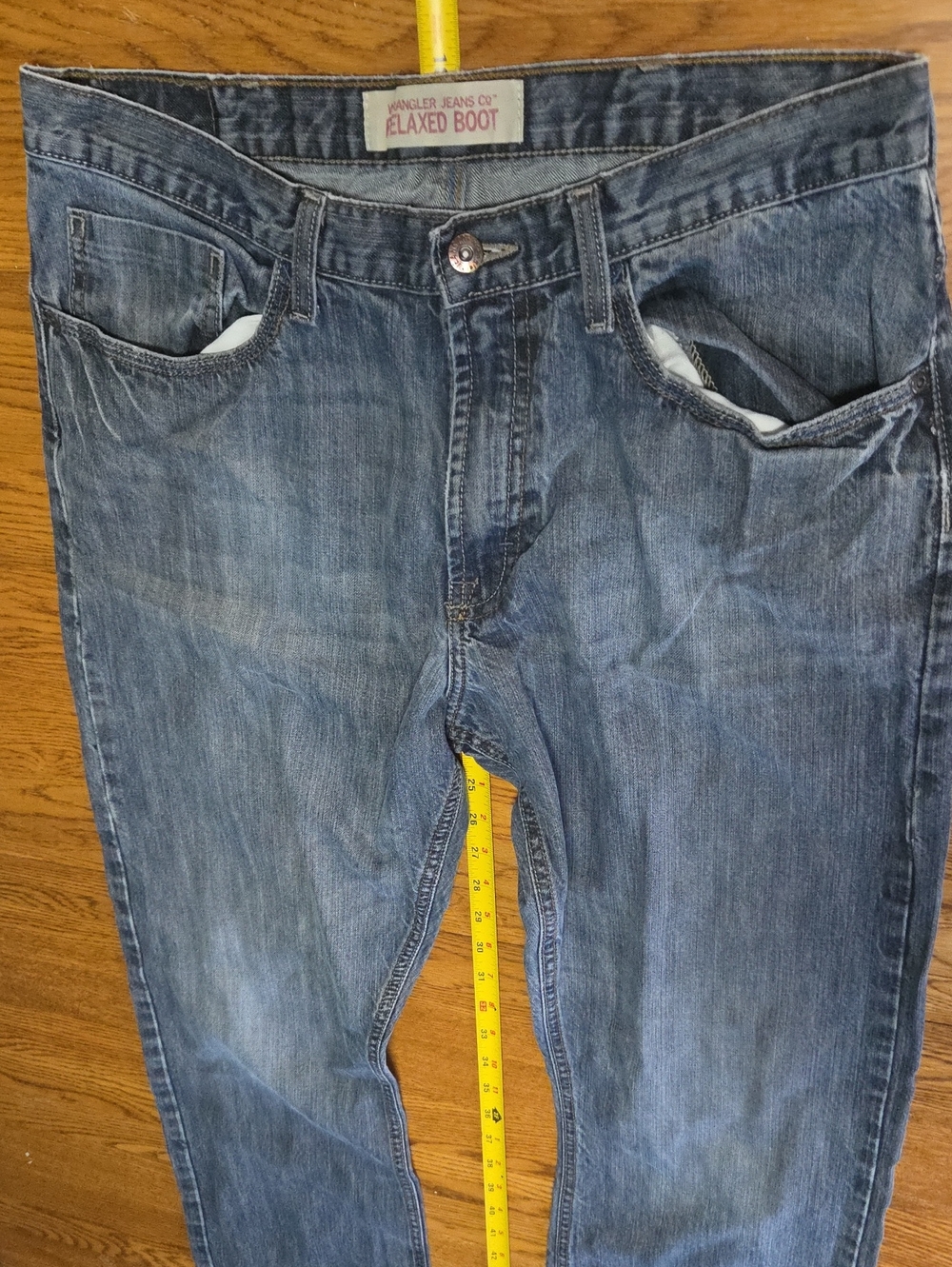 Wrangler Men's Relaxed Boot Jeans - Distressed Blue Wash
